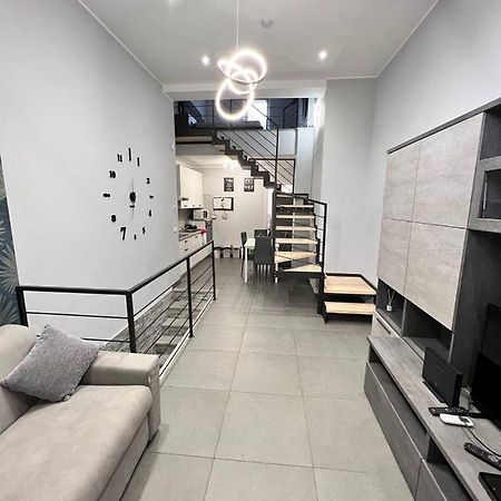 科莱尼奥Modern Loft Center Of Turin + Jacuzzi 30M Metro公寓 外观 照片