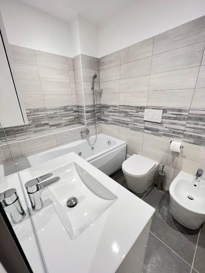 科莱尼奥Modern Loft Center Of Turin + Jacuzzi 30M Metro公寓 外观 照片